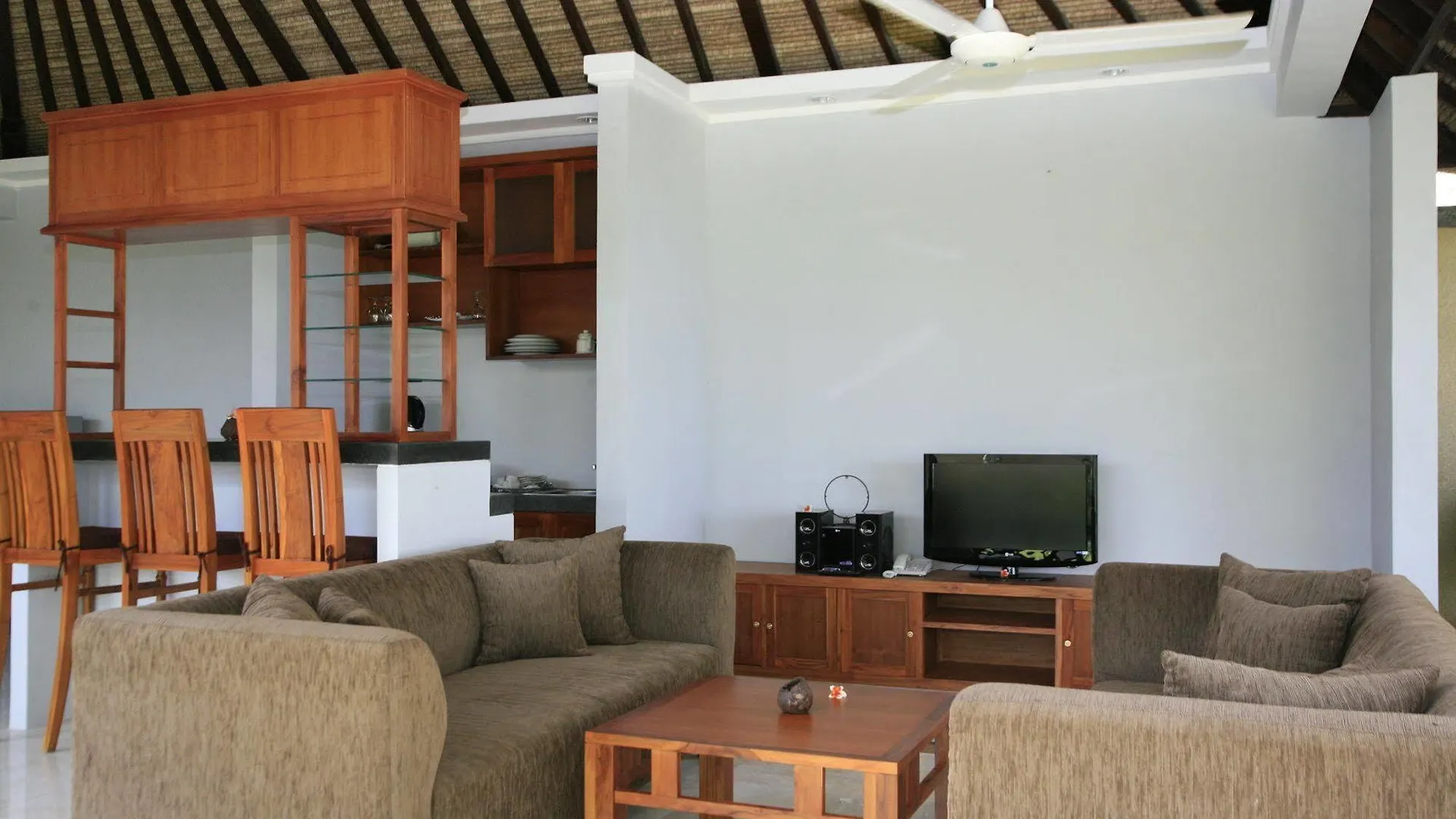 Sekar Nusa Villas Kuta Selatan Hotel
